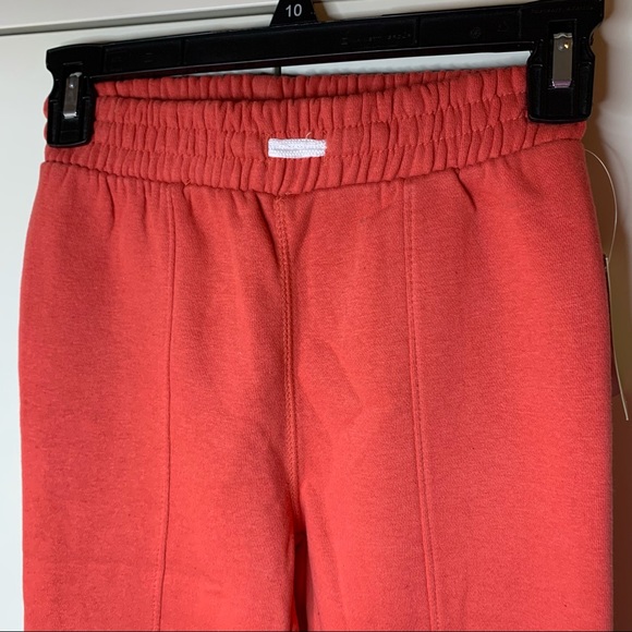 NWT Girl’s Lucky Brand Graphic Joggers - Picture 2 of 10